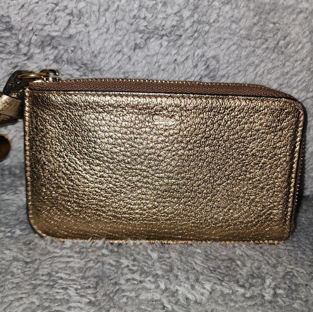 Chloé zip around card case EUC - Picture 3 of 7